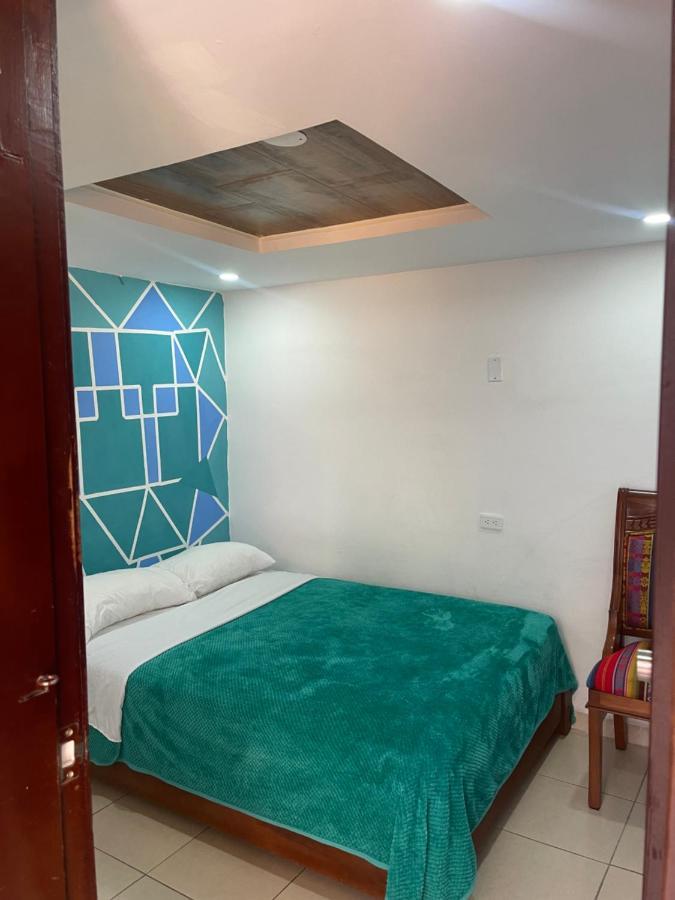 El Jardin Escondido Party Hostel Baños Esterno foto